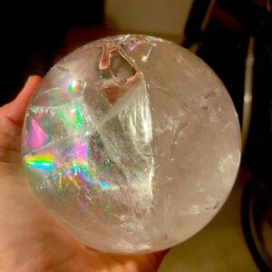 Perfect condition quartz sphere 5 inch diameter!